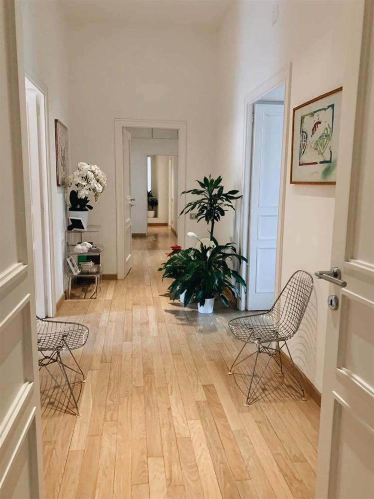 Hoa hậu từng được mệnh danh giàu nhất Việt Nam hiện sống ra sao trong căn nhà tại Ý?-12