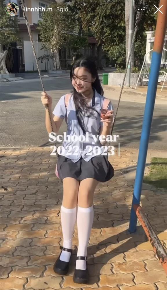 Theo chân con gái Quyền Linh đến trường, mặt mộc xinh nhất nhì lớp, cao hơn bạn bè một cái đầu-2