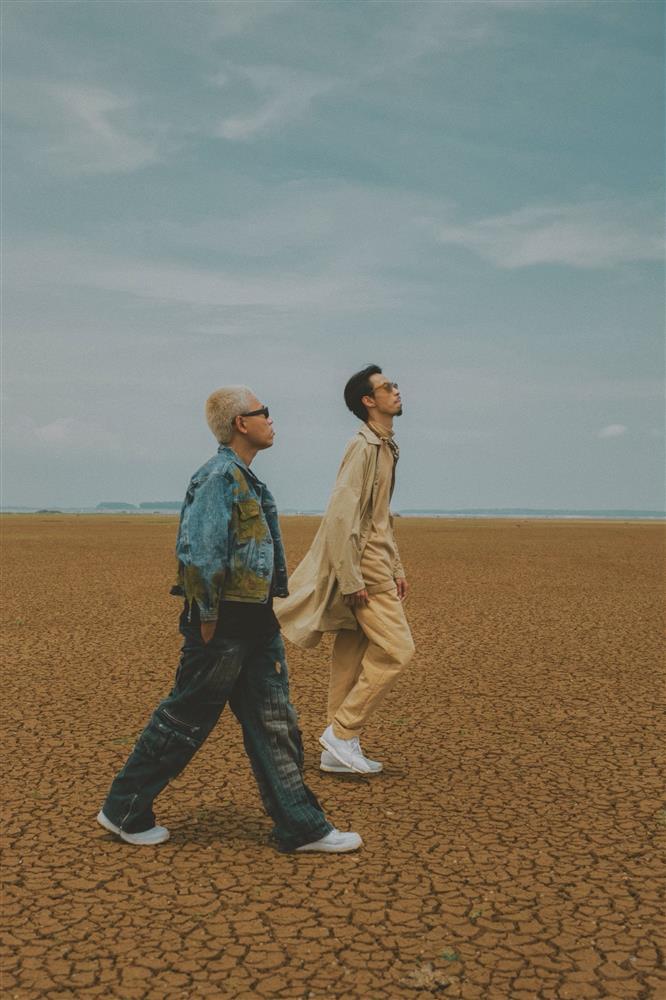 Chàng trai cùng Đen Vâu đi lên từ con số 0-1