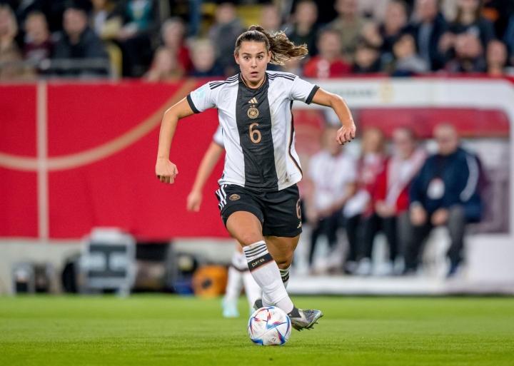 Dàn sao Đức sắp so tài tuyển nữ Việt Nam mạnh cỡ nào?-1