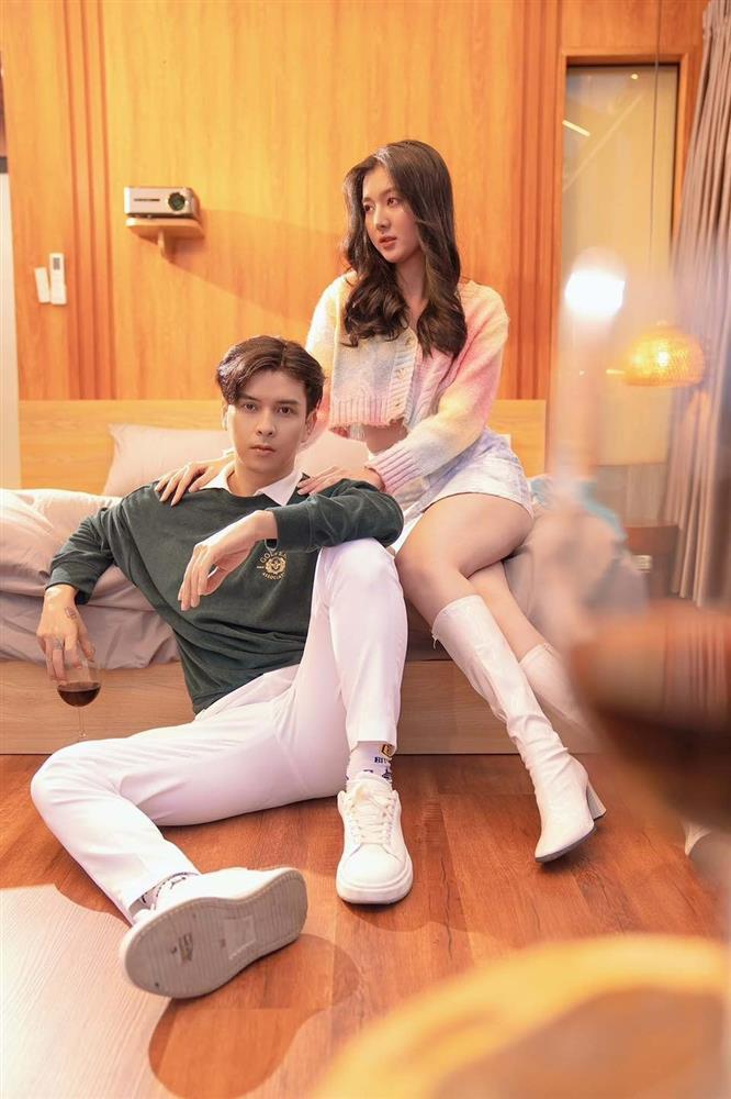 Hồ Quang Hiếu kết hôn ở tuổi 40: Hết show là về nhà ngay với vợ kém 17 tuổi-3