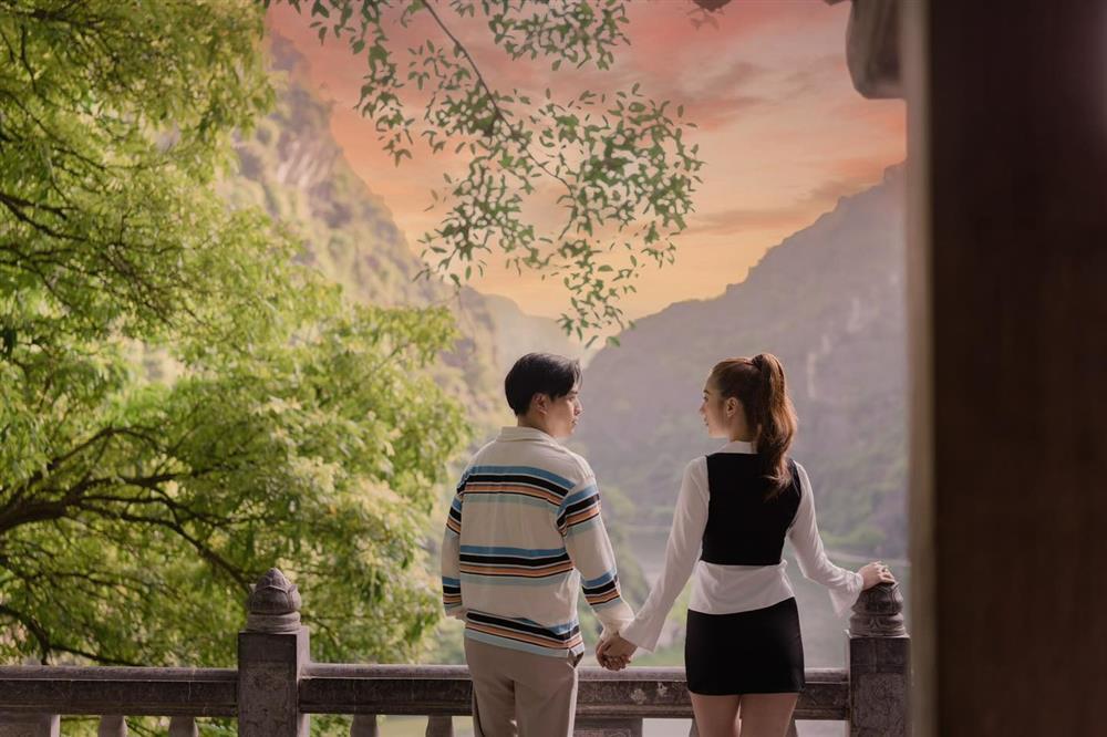 Hồ Quang Hiếu kết hôn ở tuổi 40: Hết show là về nhà ngay với vợ kém 17 tuổi-4