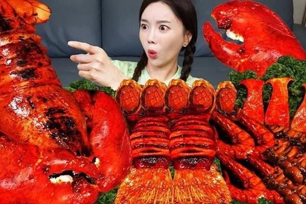 YouTuber ẩm thực hàng đầu thế giới mê nước mắm và đưa cà phê Việt sang Mỹ-10