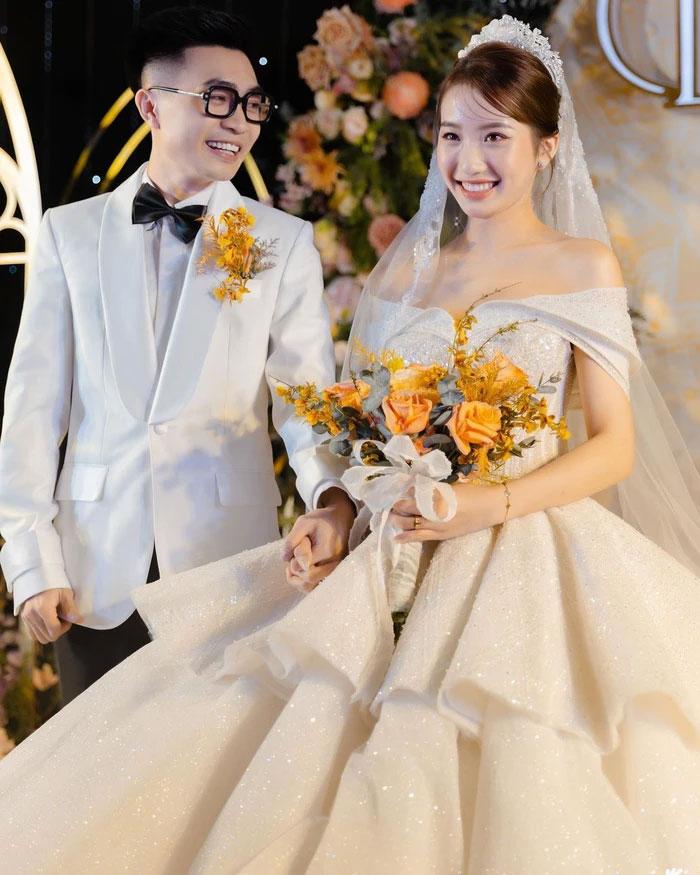 Cách Bụt tán đổ Huyền 204: Chăm tương tác story, xin số tài khoản lì xì lấy may-1