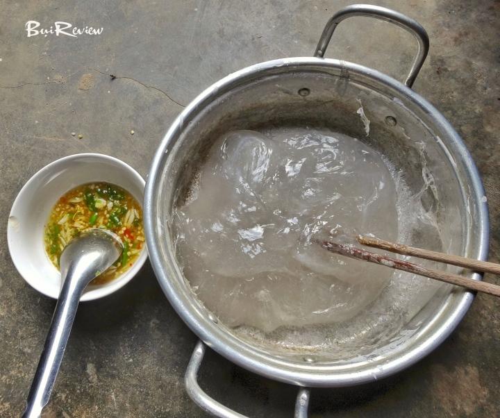 Cả tuổi thơ ùa về với món bột sắn chấm nước mắm của người Bình Định-2