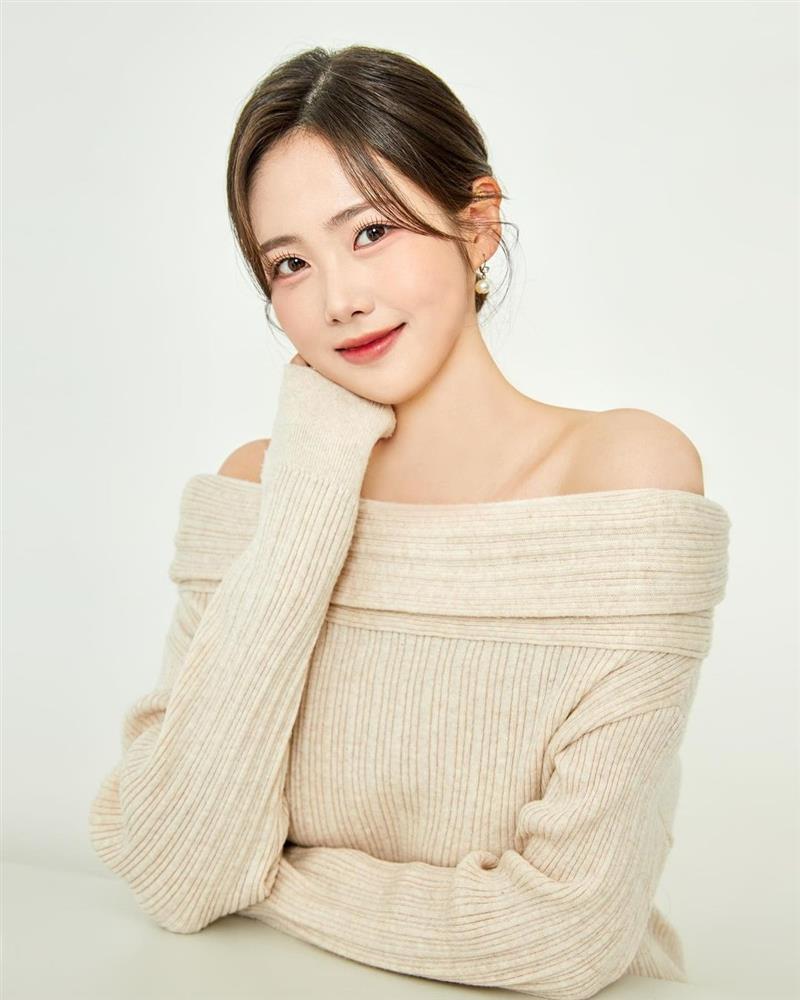 Những hình ảnh cuối đời của Hoa hậu mất sau ca phẫu thuật ở tuổi 26-5