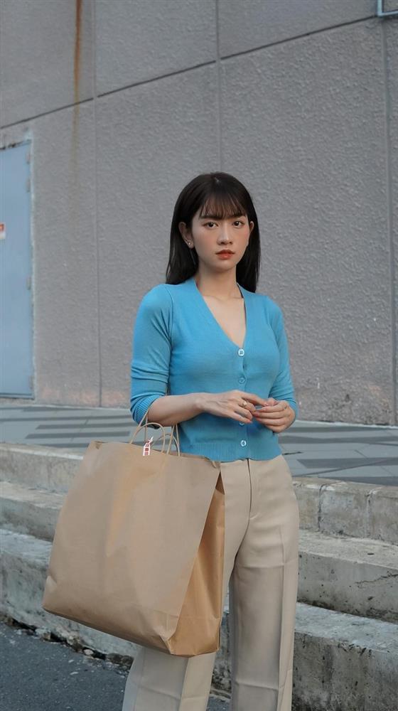 Lê Bống: Em gái từng giấu không dám cho mọi người biết chị mình là ai-1