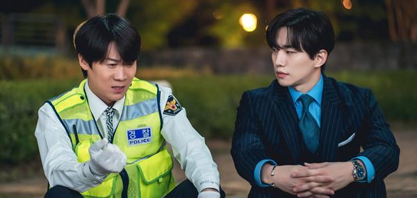 Yoona tránh mặt Lee Jun Ho vì buổi hẹn hò bất ổn ở King the Land-2