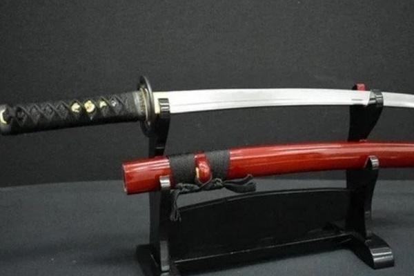 Loại vàng đỏ được xem là dược liệu hạnh phúc của giới nhà giàu, giá nửa tỷ đồng/kg-5