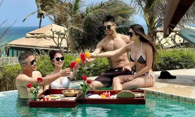 Mai Phương Thúy và em gái có hot bằng những cặp chị em tài sắc này?-8