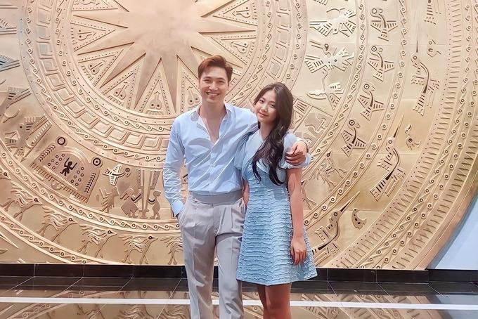 Con gái Mạnh Trường ngày càng xinh đẹp, muốn làm diễn viên giống bố-3