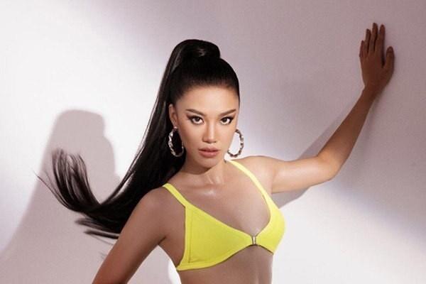 Vì sao á hậu Kim Duyên hay bị mổ xẻ, soi xét?-13