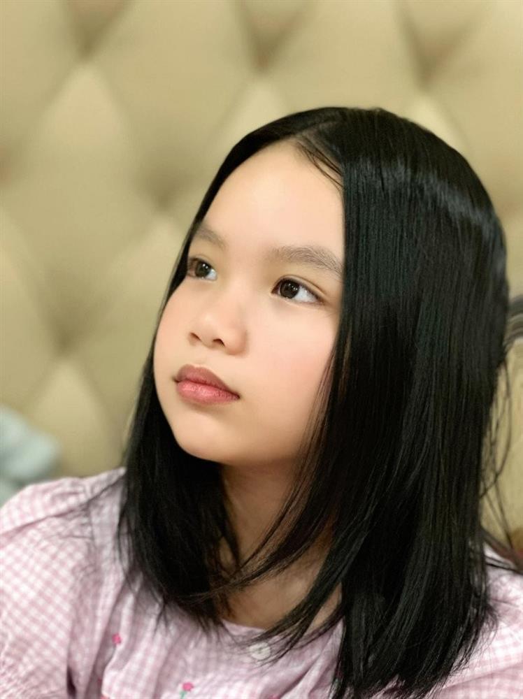 Lấy đại gia ngành nhựa, Á hậu 2 Hoa Hậu Việt Nam U50 sinh con gái nhan sắc ngang ngửa mẹ-5