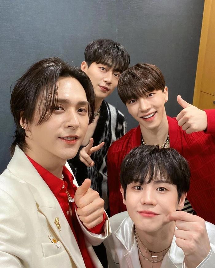 Em út Dongwoon (HIGHLIGHT) bất ngờ thông báo kết hôn-3