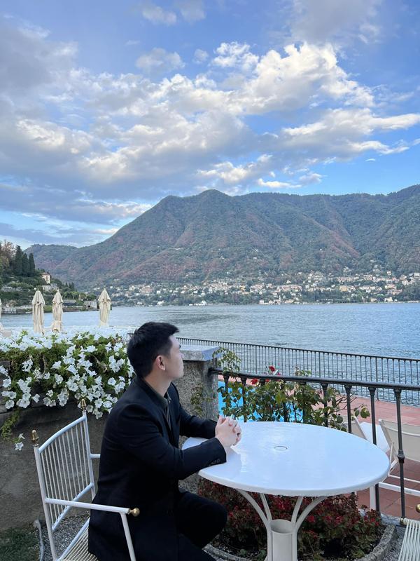 Chồng Đỗ Mỹ Linh cảm thấy may mắn khi được bổ nhiệm lúc chưa lấy vợ-1