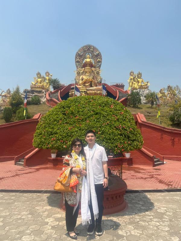 Chồng Đỗ Mỹ Linh cảm thấy may mắn khi được bổ nhiệm lúc chưa lấy vợ-3