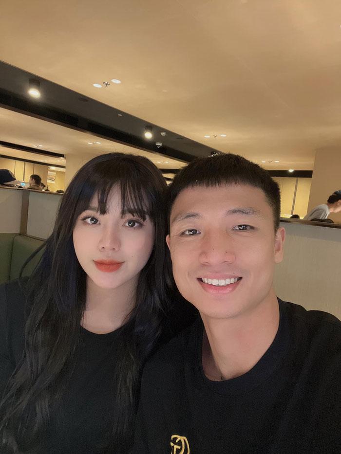 Vợ Bùi Tiến Dũng đính chính tin không mở cửa cho chồng vào nhà-1