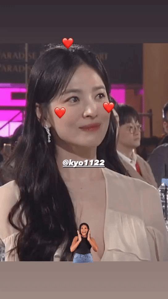 Song Hye Kyo - Han So Hee cùng làm 1 điều cho đối phương sau tranh cãi tình chị em giả tạo-4