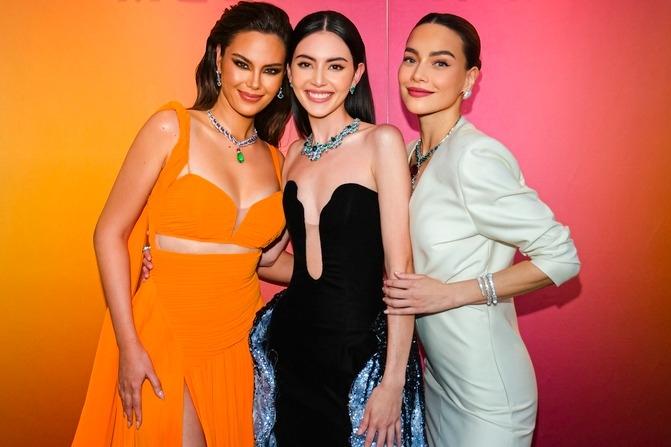 Phong cách thời trang đẳng cấp của Hồ Ngọc Hà: Xuất hiện ở đâu nổi bật ở đó-11