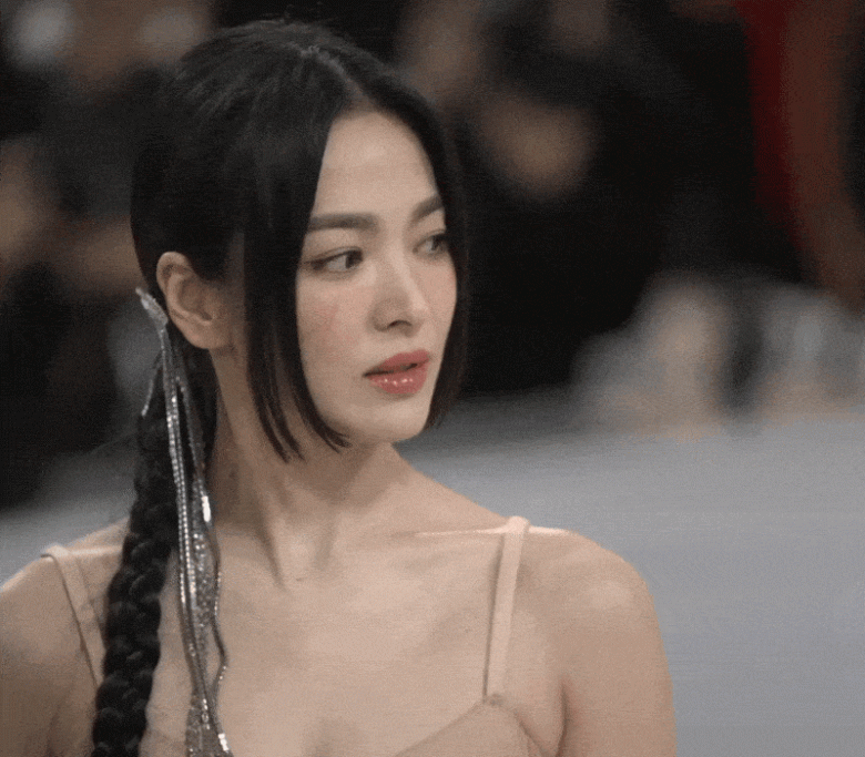 Song Hye Kyo chia tay màu son kết thân nhiều năm nay, bùng nổ nhan sắc nhưng hãy dừng 1 nhịp!-6