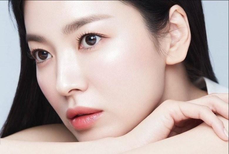 Song Hye Kyo chia tay màu son kết thân nhiều năm nay, bùng nổ nhan sắc nhưng hãy dừng 1 nhịp!-9