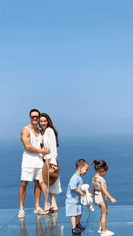 Hà Hồ đeo trang sức giá hơn 408 tỷ sánh đôi cạnh Kim Lý trong ngày kỷ niệm 6 năm yêu nhau-5