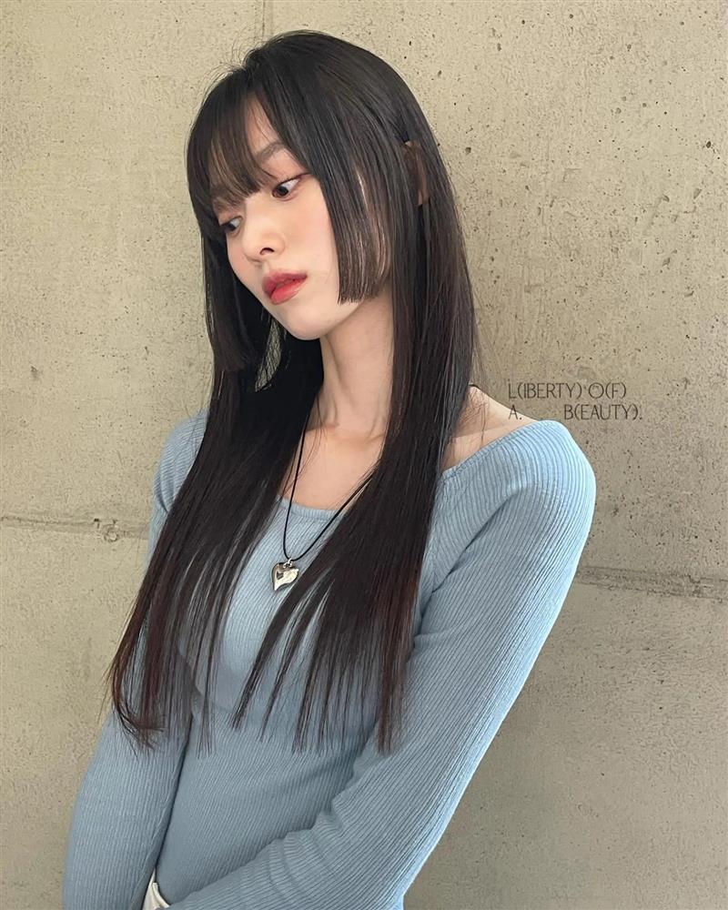 5 kiểu tóc suôn thẳng giúp bạn trông trẻ hơn-1