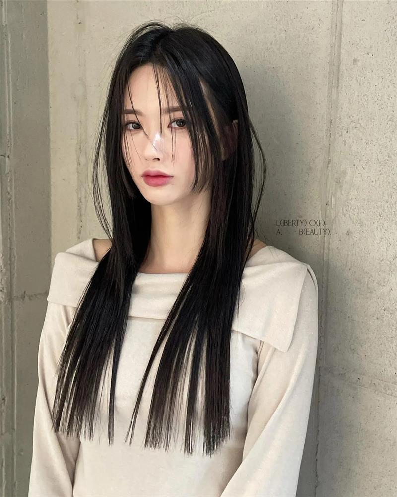 5 kiểu tóc suôn thẳng giúp bạn trông trẻ hơn-2