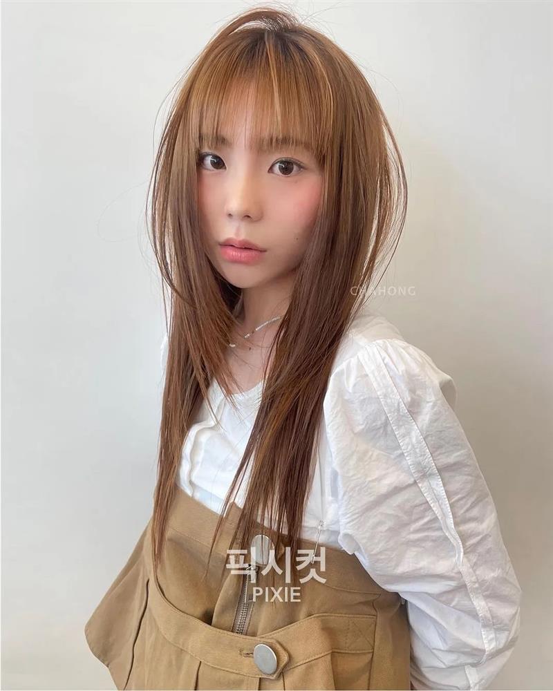 5 kiểu tóc suôn thẳng giúp bạn trông trẻ hơn-3