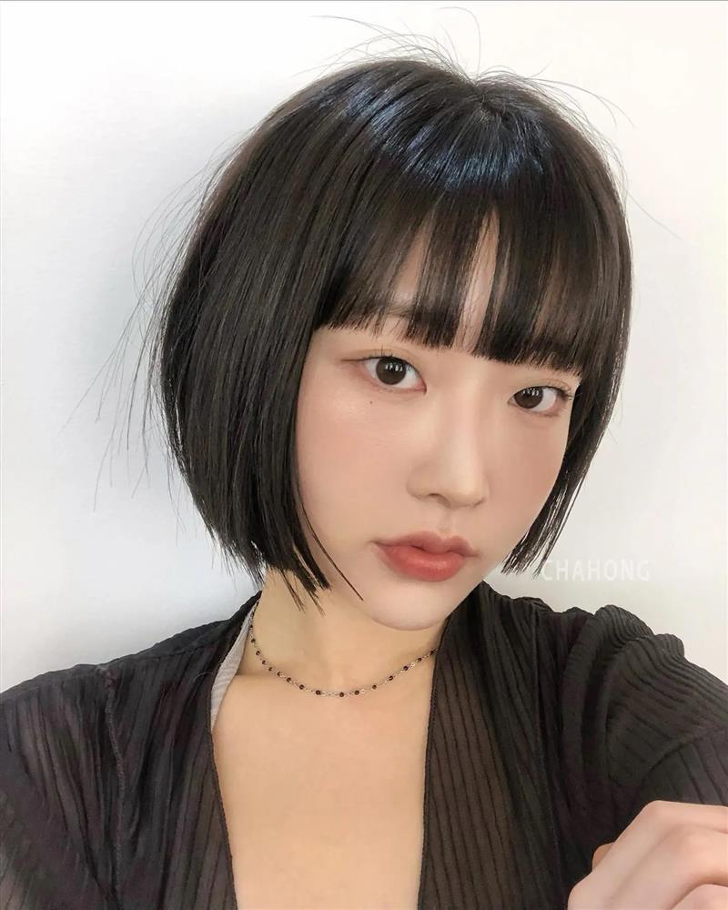 5 kiểu tóc suôn thẳng giúp bạn trông trẻ hơn-5