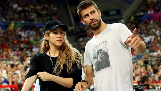 Shakira: Pique ngoại tình lúc cha tôi bệnh nặng-2