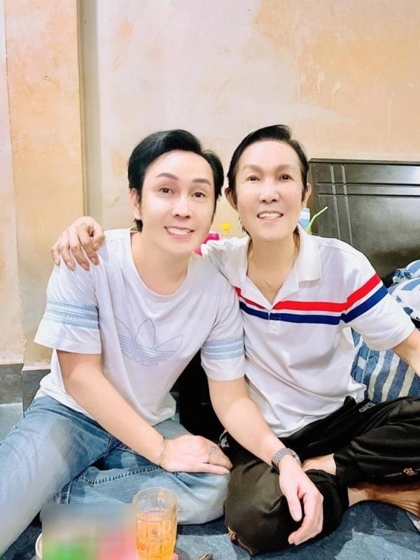 Nam nghệ sĩ bị đồn là con rơi Vũ Linh vì giống đến kỳ lạ-3