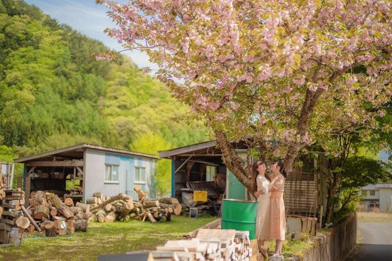 Cô bé sướng nhất VTV là đây, được mẹ BTV dẫn đi khắp thế gian từ khi còn bé tí-11