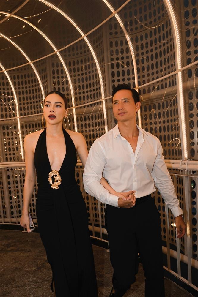 Phong cách thời trang đẳng cấp của Hồ Ngọc Hà: Xuất hiện ở đâu nổi bật ở đó-8