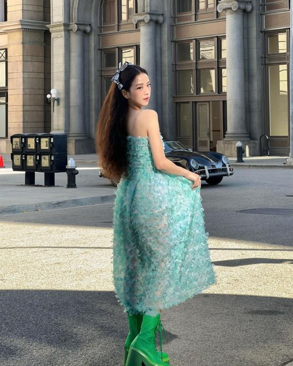 Các bạn trai tin đồn của chị cả giàu nhất BlackPink-5