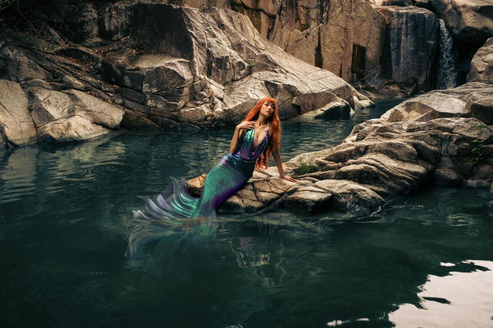 Á hậu Thảo Nhi Lê hóa thân thành nàng tiên cá sau khi kết thúc nhiệm kỳ-3