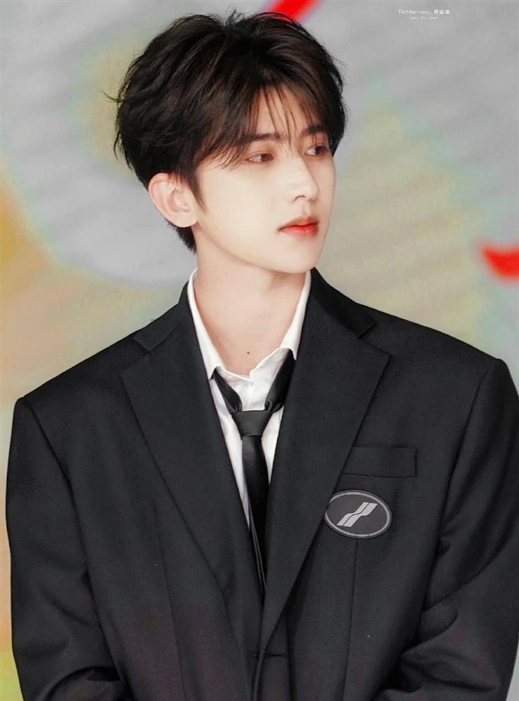 Từ ngôi sao hạng A đến gã trai hư gây sốc-4