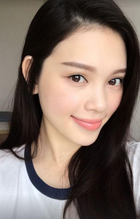 Linh Rin tươi tắn sau khi lấy chồng tỷ phú-1