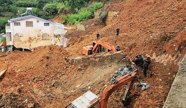 Vụ sạt lở đất kinh hoàng ở Đà Lạt: Tìm thấy thi thể 2 người mất tích-5