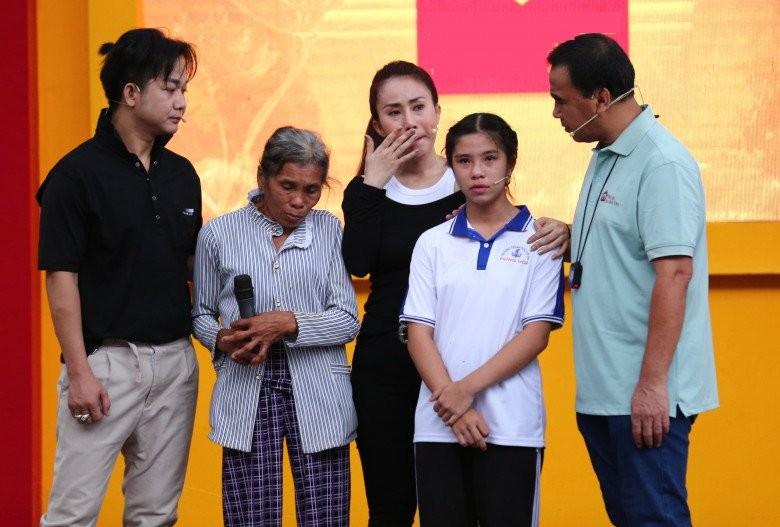 Lâu lắm ca sĩ Ngọc Châu trưởng nhóm Mây Trắng mới xuất hiện, diện mạo giờ ra sao sau hơn 20 năm?-7