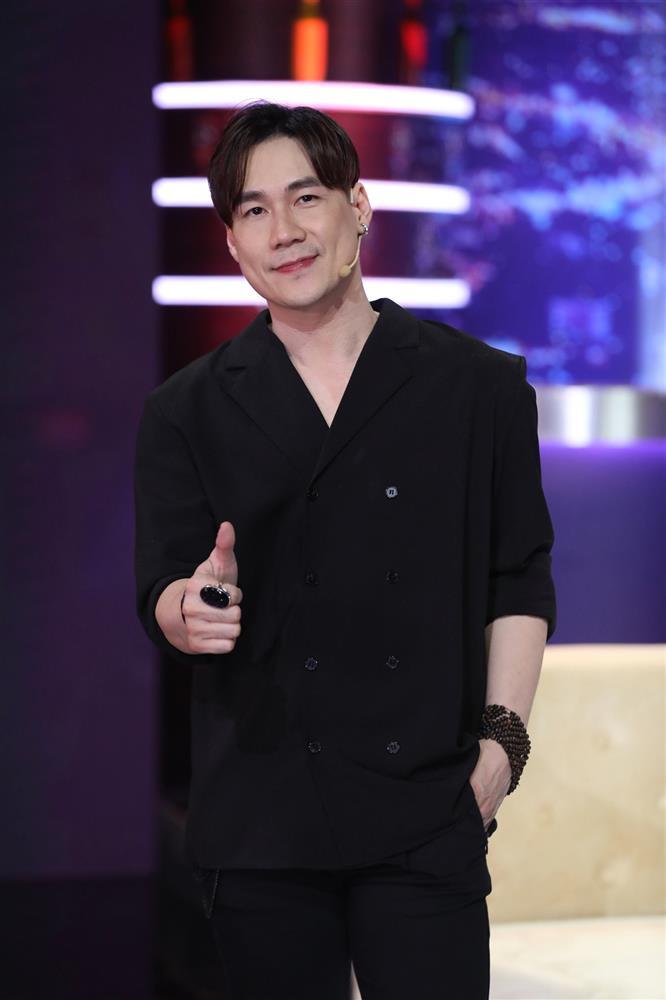 Ca sĩ Khánh Phương vừa bị phạt 245 triệu đồng vì mua cổ phiếu chui là ai?-1