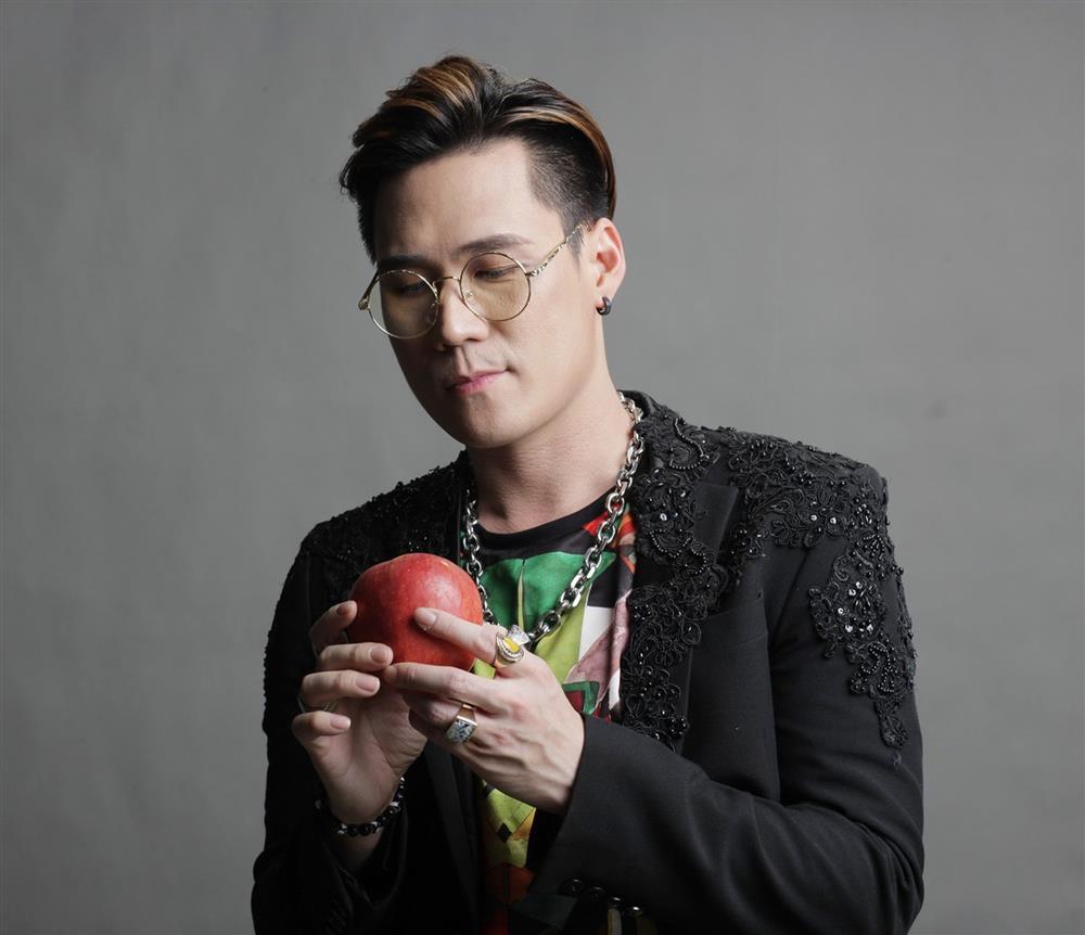 Ca sĩ Khánh Phương vừa bị phạt 245 triệu đồng vì mua cổ phiếu chui là ai?-7