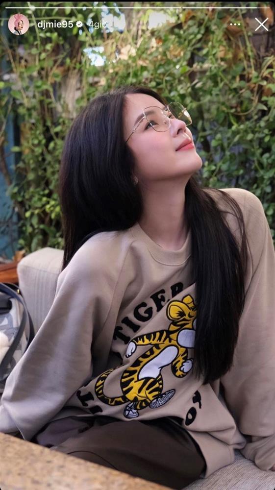 Đi làm giờ người ta ngủ, hotgirl chà đĩa xinh nhất Đà Nẵng khoe mặt mộc làm người xem đứng hình-3