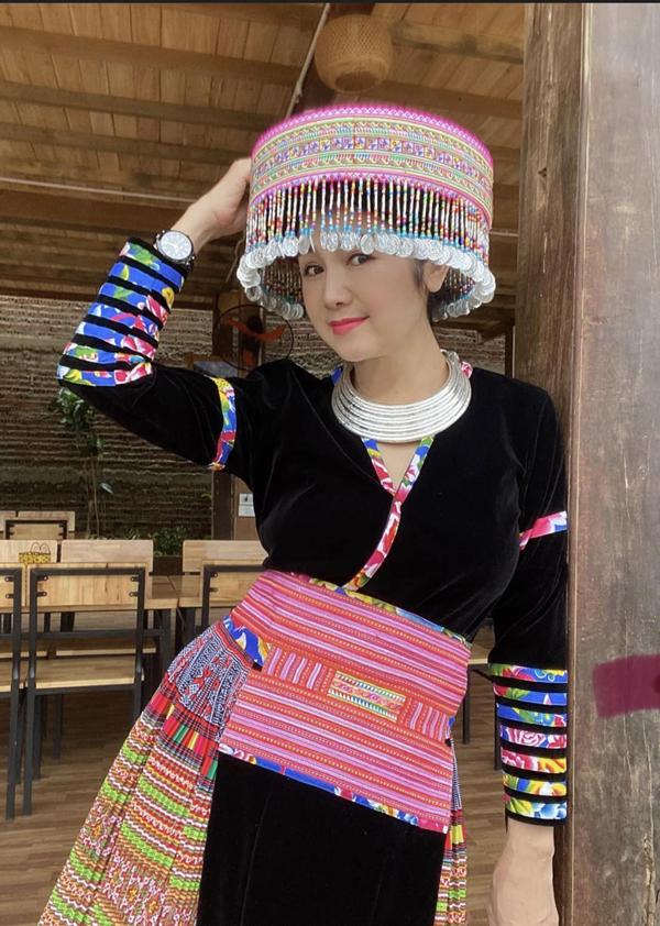 NSND Thu Hà U60 cuốn hút nhờ nhan sắc trẻ mãi không già-5