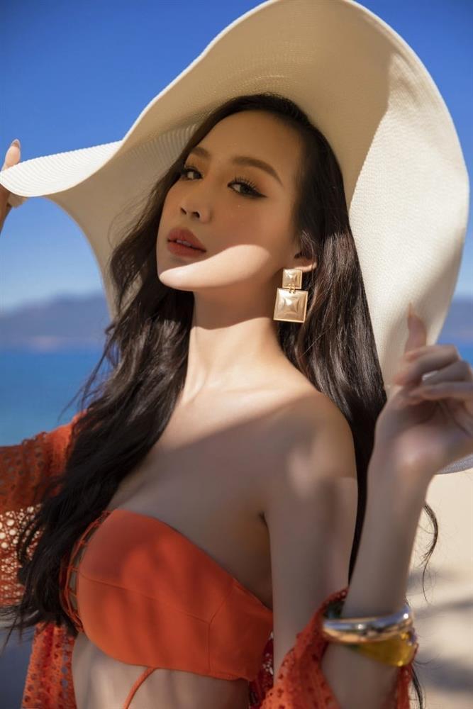 Top 3 Miss World Vietnam 2022 khoe dáng nóng bỏng với bikini-8