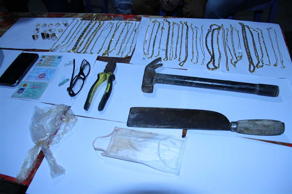 Lời khai ban đầu của nghi phạm cướp tiệm vàng ở Lào Cai-3