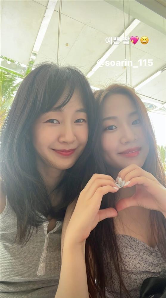 Dàn sao Doctor Cha xả ảnh nghỉ dưỡng ở Việt Nam-5