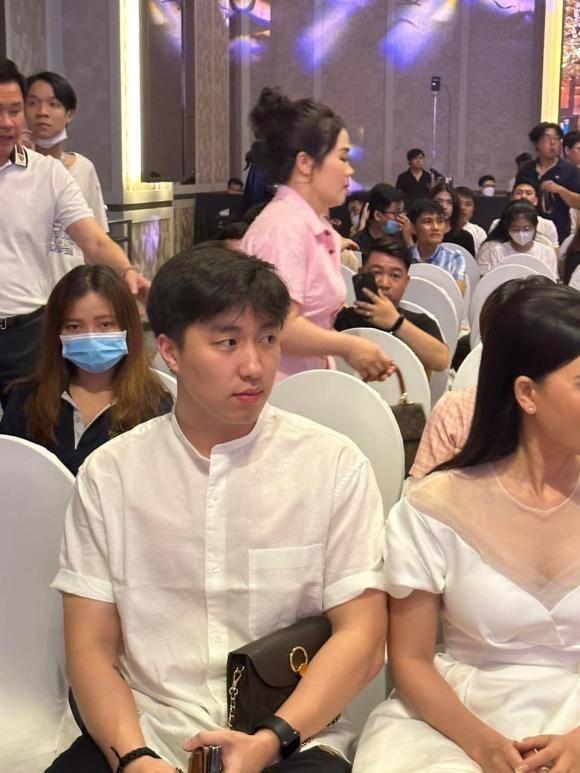 Hội anh chị em của các nàng hậu: Nhan sắc, học vấn không phải dạng vừa-5