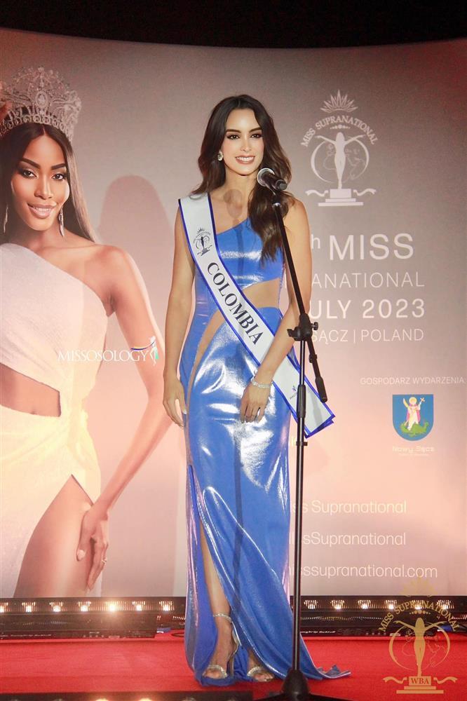 Váy dạ hội sến sẩm ở Hoa hậu Siêu quốc gia-4