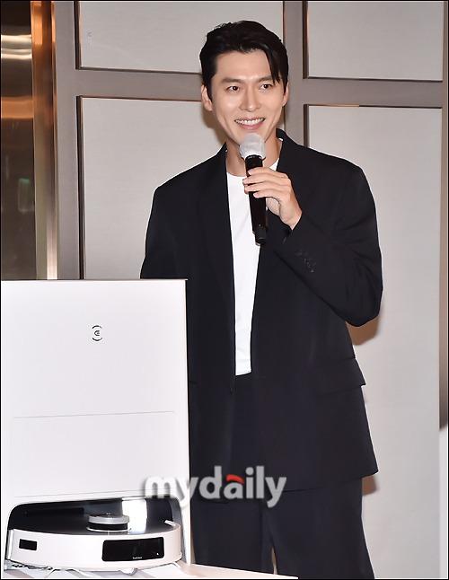 Hyun Bin lộ dấu hiệu tuổi tác nhưng vẫn được khen vì điều này-1